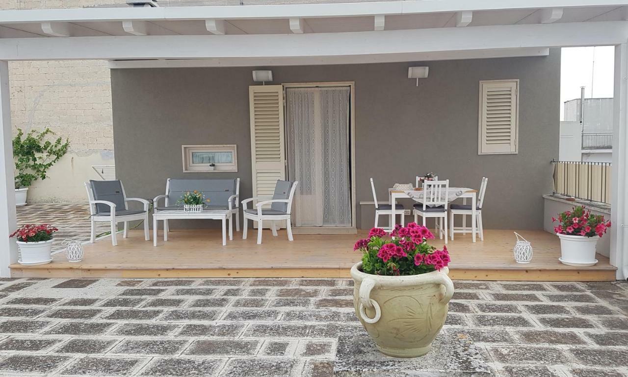 Pietra Di Luna Relaxing Private Terrace โปลีญาโนอามาเร ภายนอก รูปภาพ